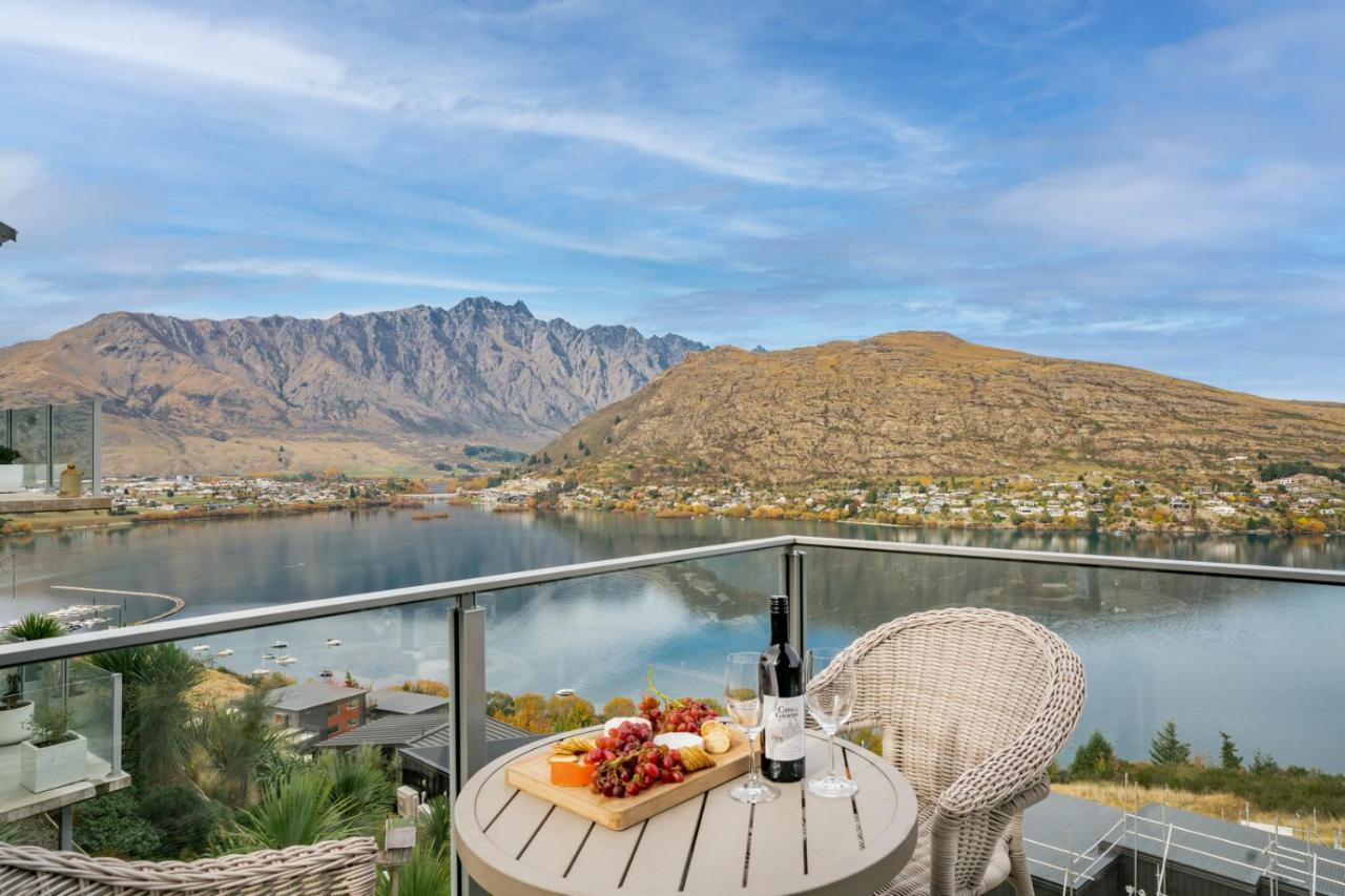 Lakeview Retreat - Queenstown Holiday Home Εξωτερικό φωτογραφία