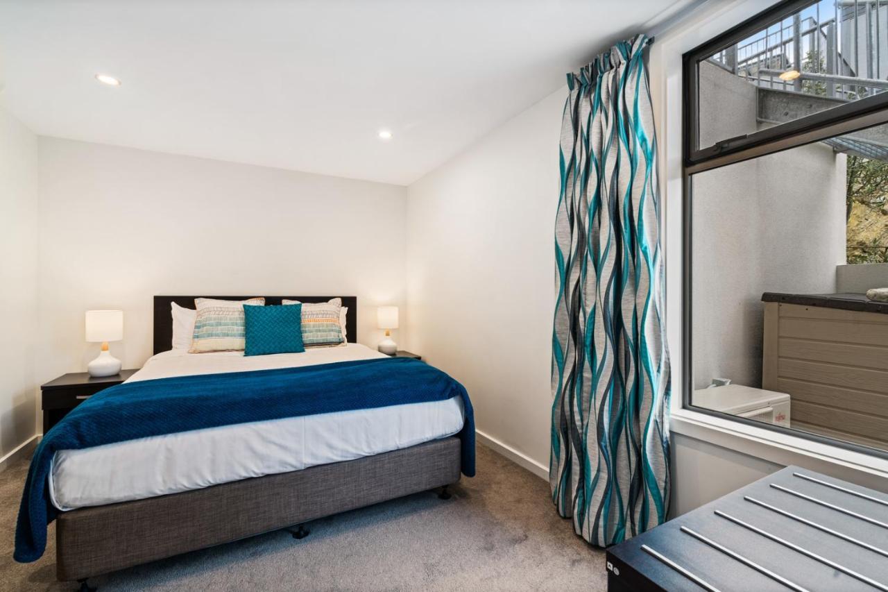 Lakeview Retreat - Queenstown Holiday Home Εξωτερικό φωτογραφία