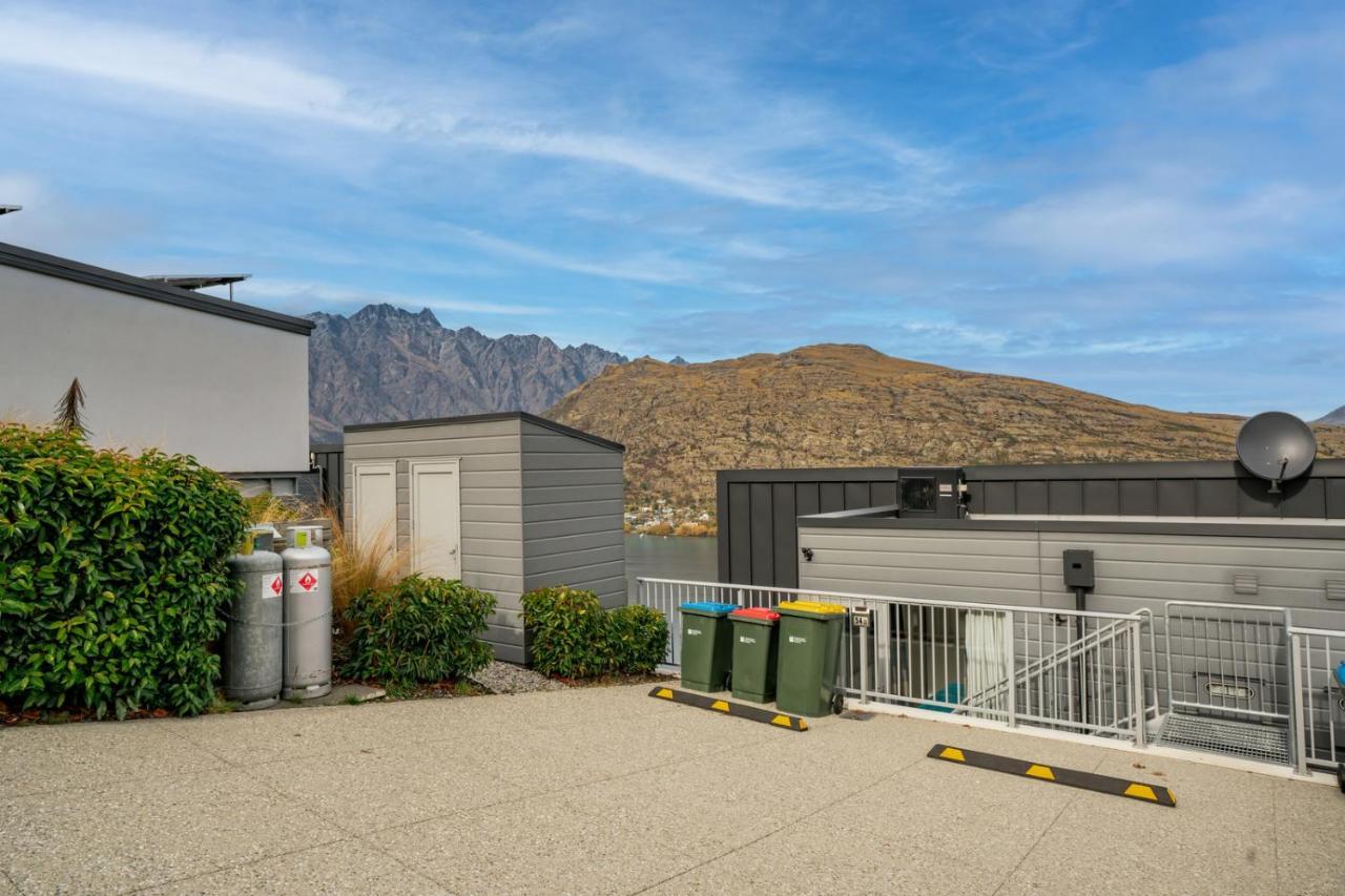 Lakeview Retreat - Queenstown Holiday Home Εξωτερικό φωτογραφία